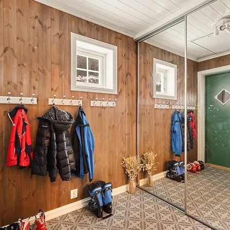 Cozy And Modern Ferienhaus